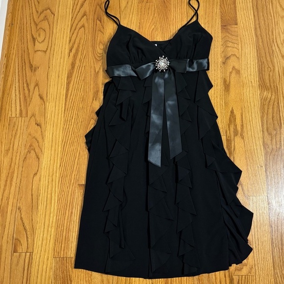 CACHE Y2K Vintage Prom Wedding Formal Dress Ruffles Rhinestone Sleeveless USA - Picture 13 of 15